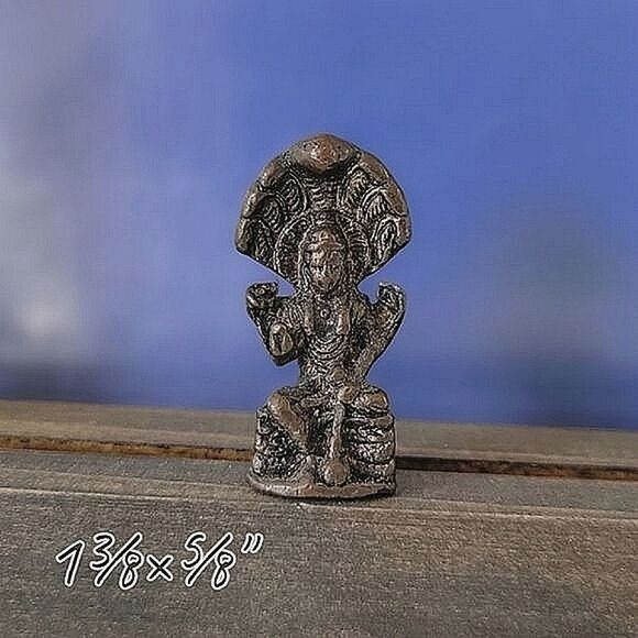 Vtg brass Lord Vishnu amulet - Picture 1 of 8